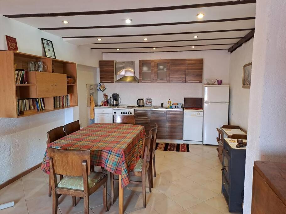 Отель Casa Lambuh Экстерьер фото