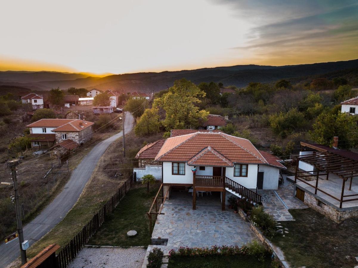 Отель Casa Lambuh Экстерьер фото